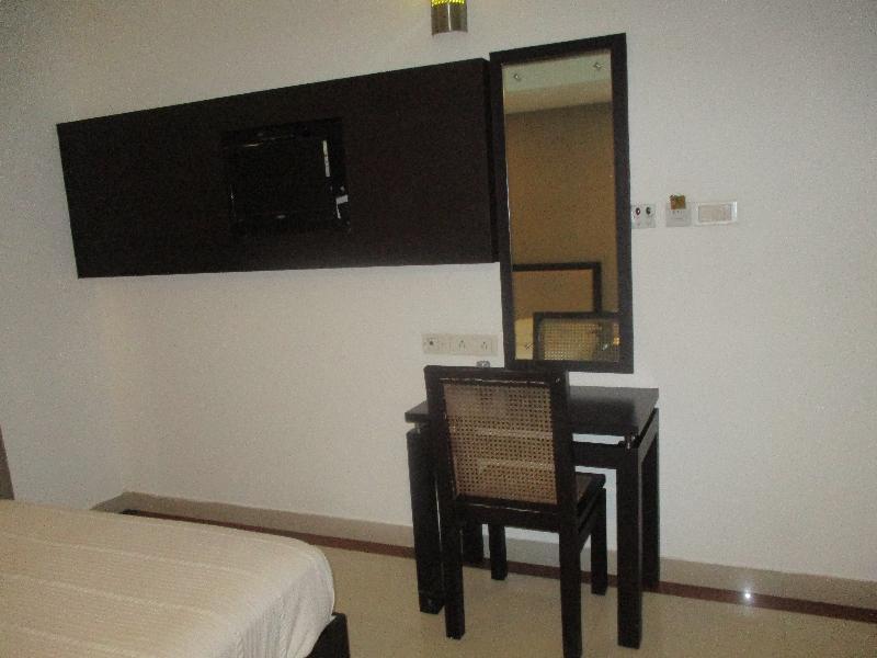 Treebo Trend Time Square Marine Drive Hotell Kochi Eksteriør bilde
