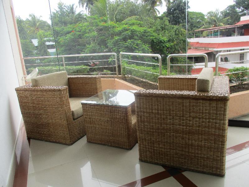 Treebo Trend Time Square Marine Drive Hotell Kochi Eksteriør bilde